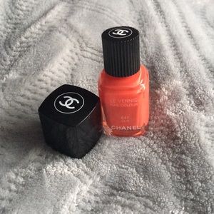 CHANEL Makeup - CHANEL Le Vernis CHANEL Makeup - CHANEL Le Vernis